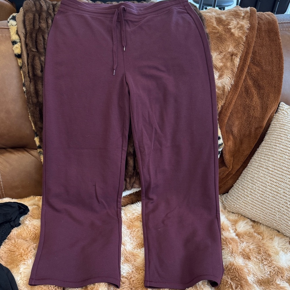 Aritzia TNA Waffle Knit Pants in Plum burgundy